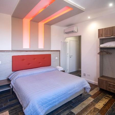 Ricci 16 - Suite & Rooms Ліворно Екстер'єр фото