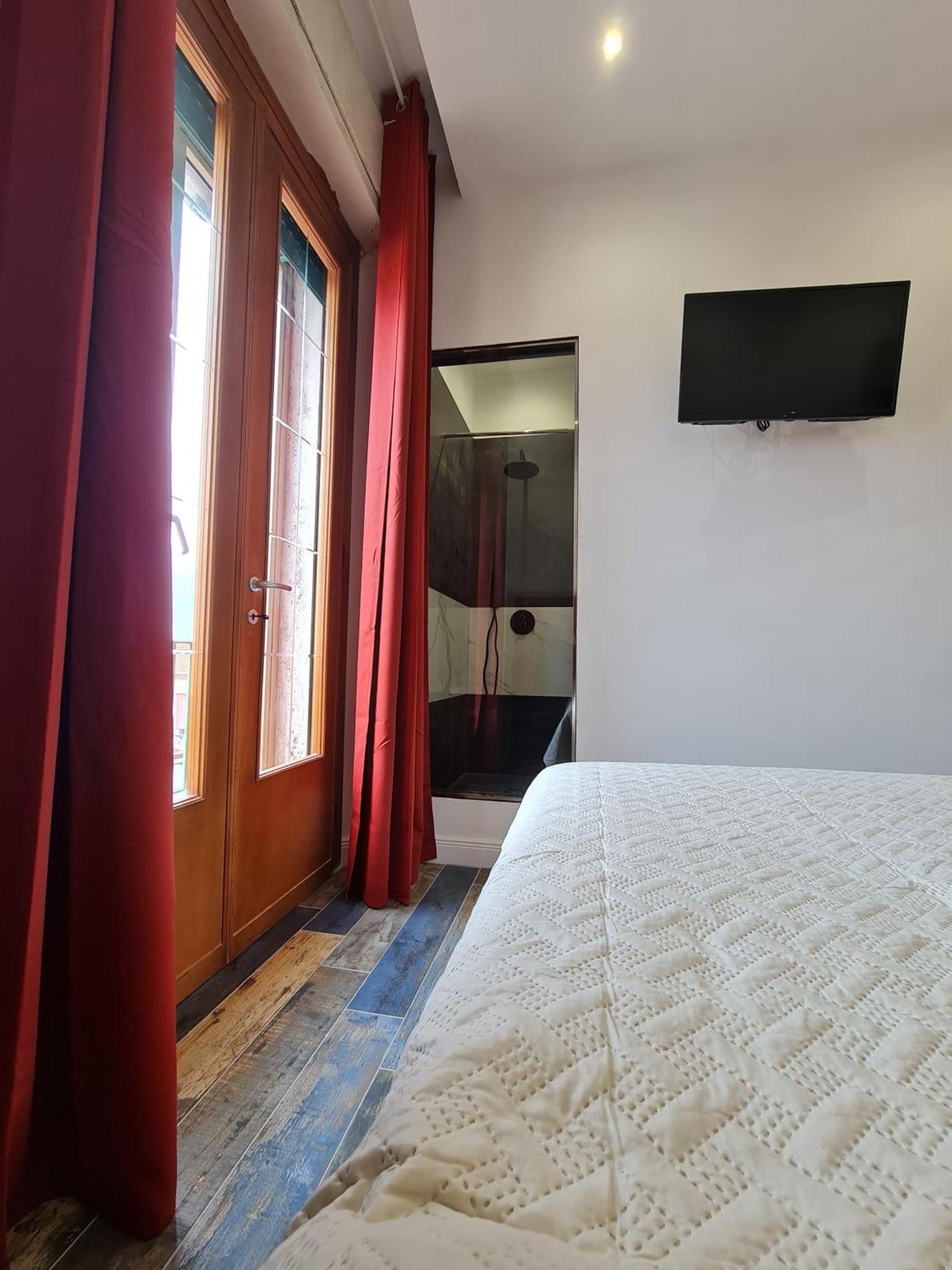 Ricci 16 - Suite & Rooms Ліворно Екстер'єр фото