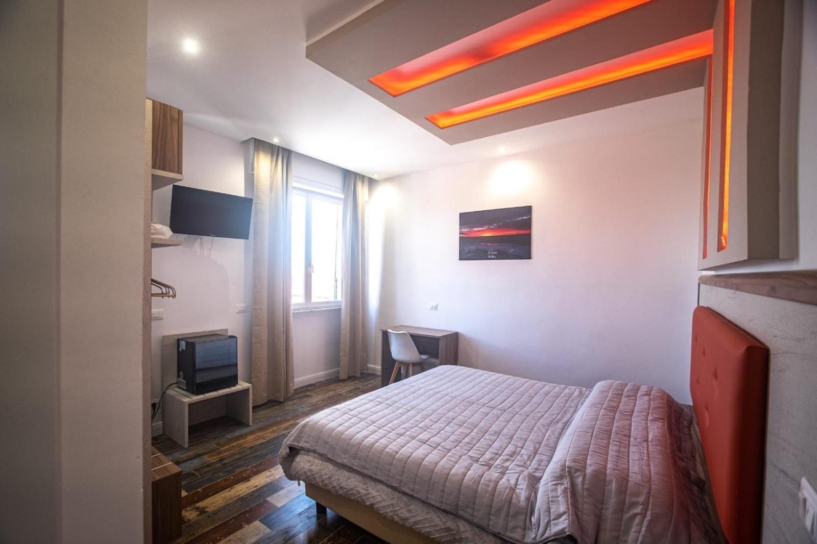 Ricci 16 - Suite & Rooms Ліворно Екстер'єр фото