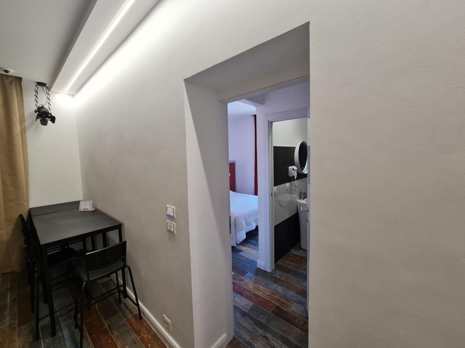 Ricci 16 - Suite & Rooms Ліворно Екстер'єр фото